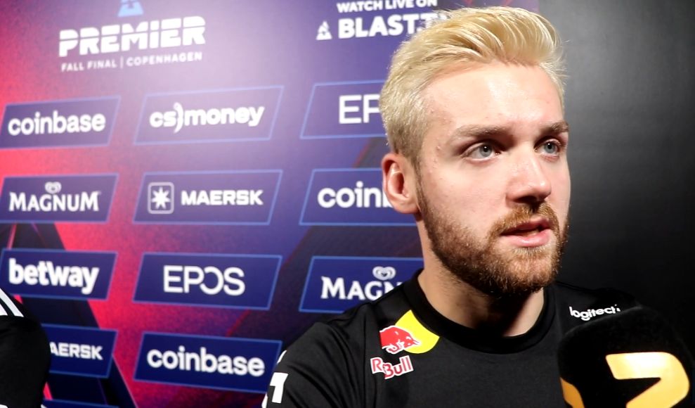 PSG.LGD专访：如何看待DOTA2国内青黄不接的现状